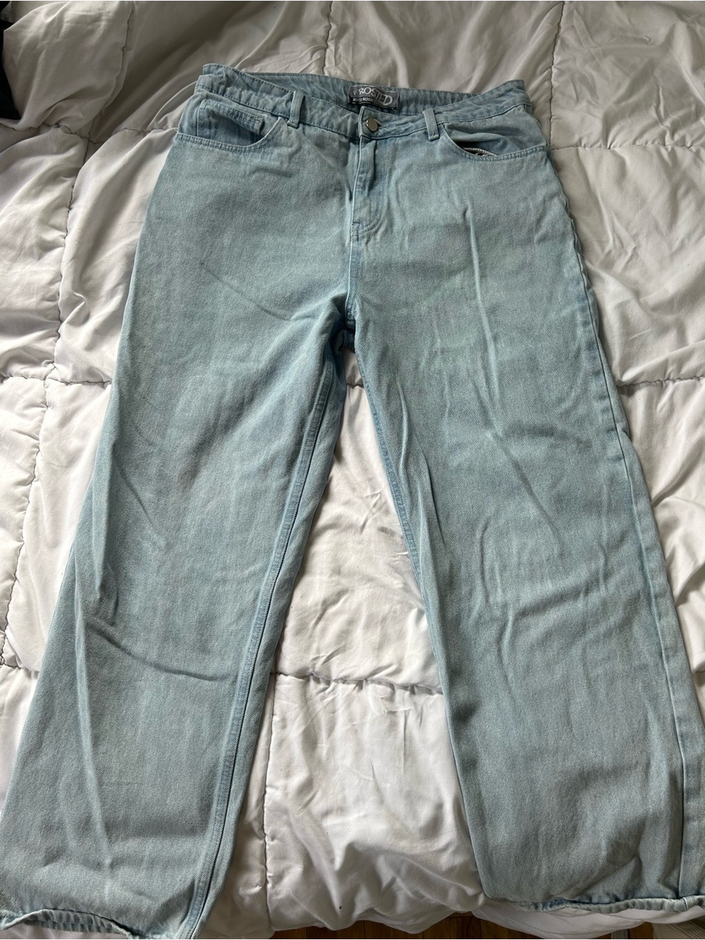 Light Wash Women's Straight-Leg Jeans — Unbranded